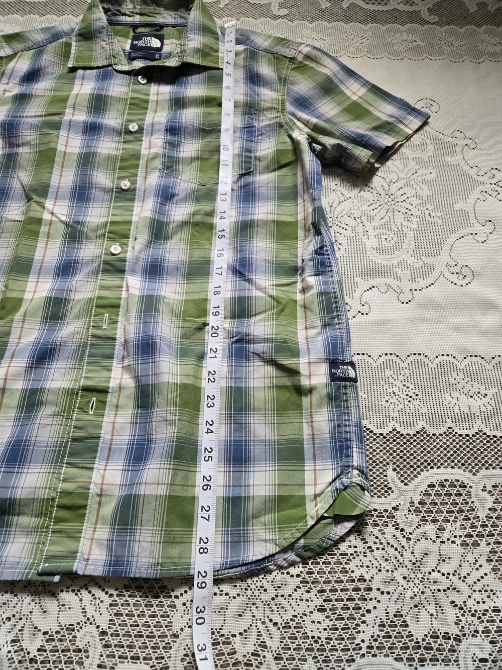 The North Face Men’s Green & Blue Plaid Short-Sleeve Button-Up Shirt